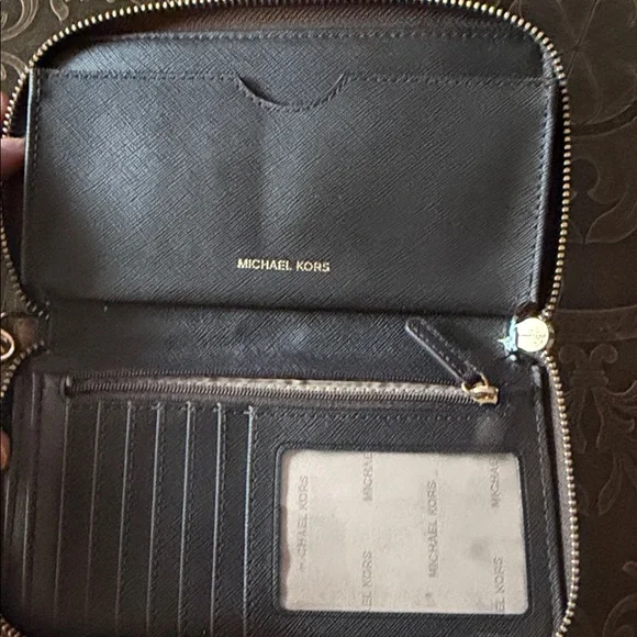 Michael Kors Dark Brown Zip Wallet Wristlet - Picture 3 of 3